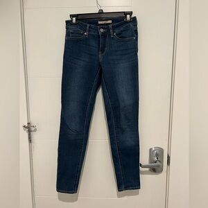 Women's Levi 711 Skinny Jeans